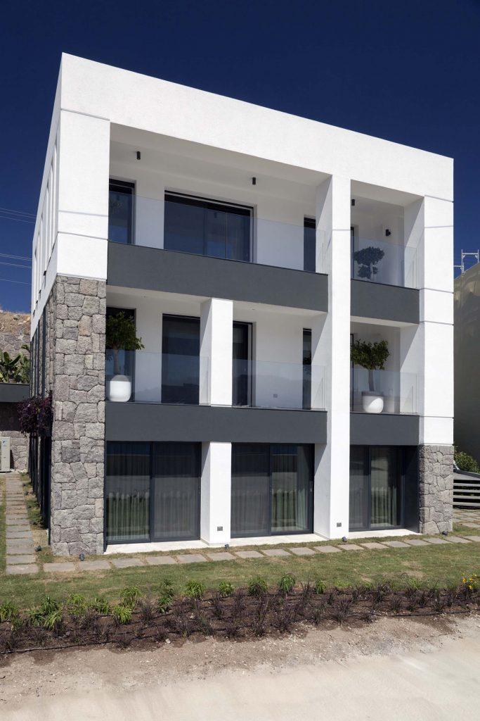 Suyalı Villaları